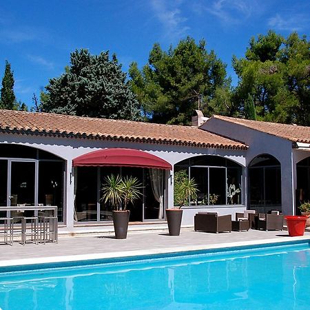 Hotel Les Mazets Des Roches Тараскон Экстерьер фото